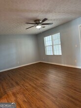 5605 Strathmoor Manor Cir in Lithonia, GA - Building Photo - Building Photo