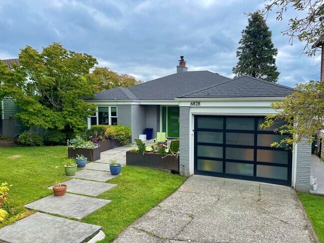 property at 6828 52nd Ave NE
