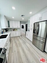 515 Myrtle St in Glendale, CA - Foto de edificio - Building Photo
