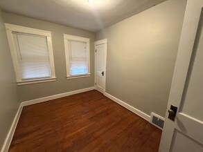 19901 Naumann Ave in Euclid, OH - Building Photo - Building Photo