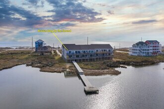 56390 North Carolina Hwy 12 in Hatteras, NC - Building Photo - Building Photo