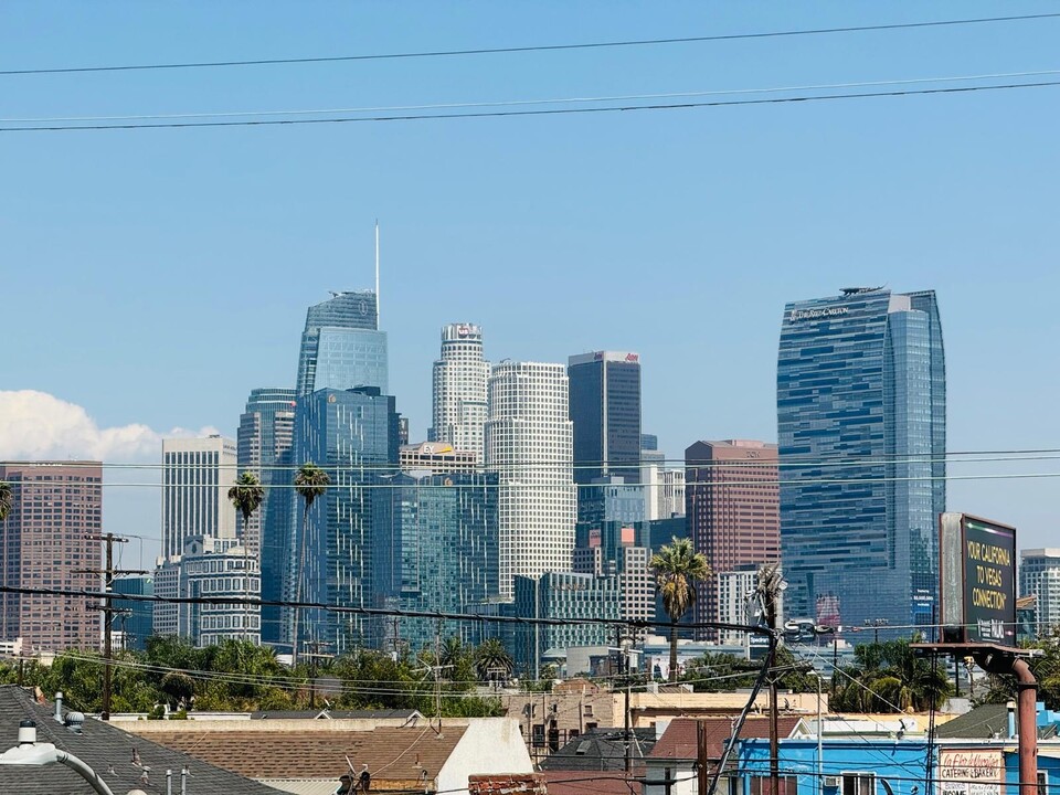 1819 Arapahoe St in Los Angeles, CA - Building Photo