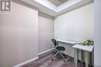 211-211 Besserer St in Ottawa, ON - Building Photo - Building Photo