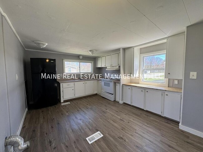 property at 24 Park Dr