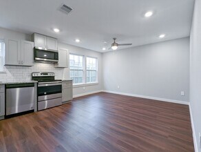 6811 Glass St in Houston, TX - Building Photo - Building Photo
