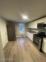 79 4th Ave in Long Branch, NJ - Building Photo