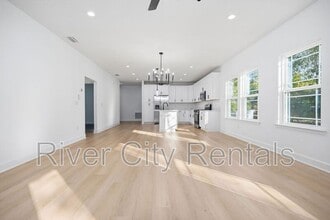 7596 Silver Sands Rd in Keystone Heights, FL - Building Photo - Building Photo