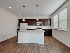 132 Garrison Grv Ct in Mooresville, NC - Foto de edificio - Building Photo