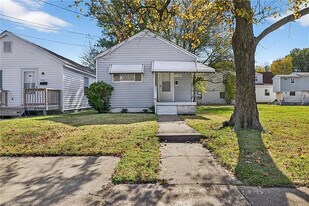 1128 43rd St in Newport News, VA - Building Photo