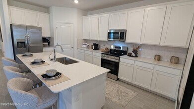 15615 Thomas Crk Wy in Jacksonville, FL - Building Photo - Building Photo