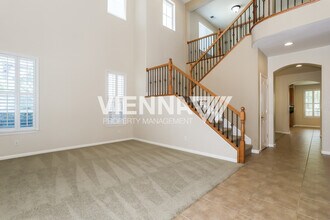 6768 Maple Creek Dr in Roseville, CA - Building Photo - Building Photo