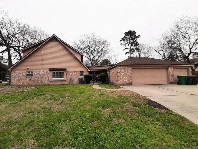 202 Pine Manor Dr in Conroe, TX - Building Photo - Building Photo