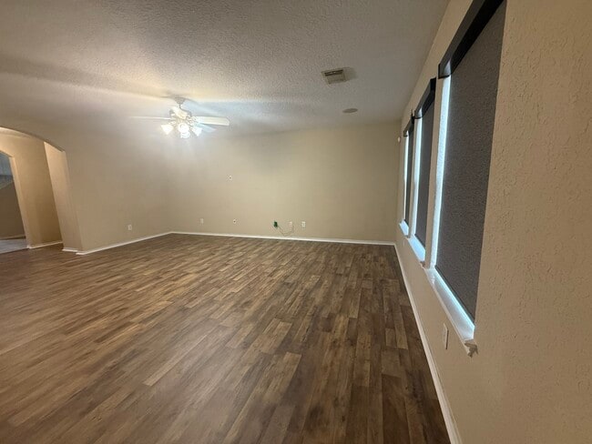 property at 11215 Overland Trail Dr