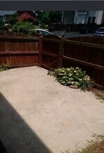 1109 Bungalow Park Dr in Apex, NC - Foto de edificio - Building Photo