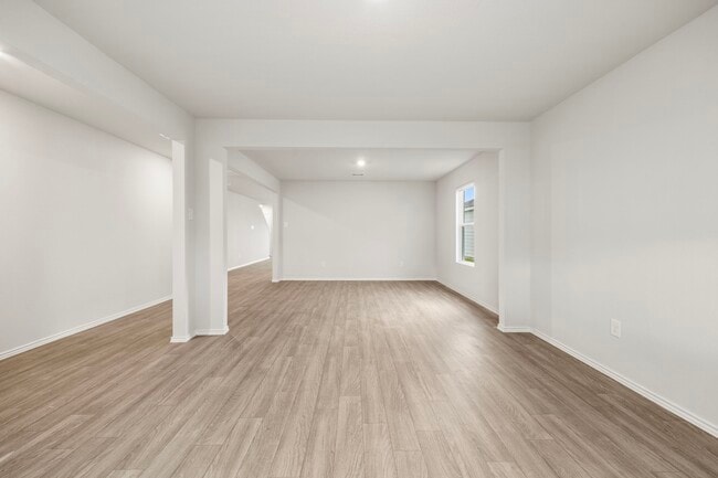 239 Rd 5821 in Cleveland, TX - Building Photo - Building Photo