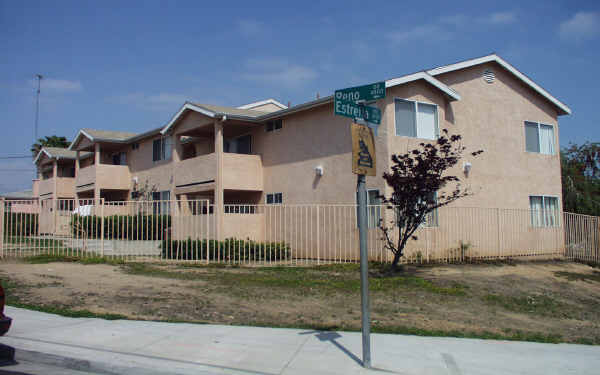 3814 Estrella Ave in San Diego, CA - Building Photo - Building Photo