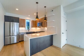 2828 W 25th Ave in Denver, CO - Building Photo - Building Photo