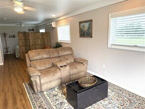 1470 Nestor Ct in North Port, FL - Building Photo - Building Photo