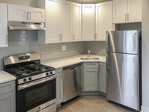 1931 W Winona St, Unit gard in Chicago, IL - Building Photo - Building Photo