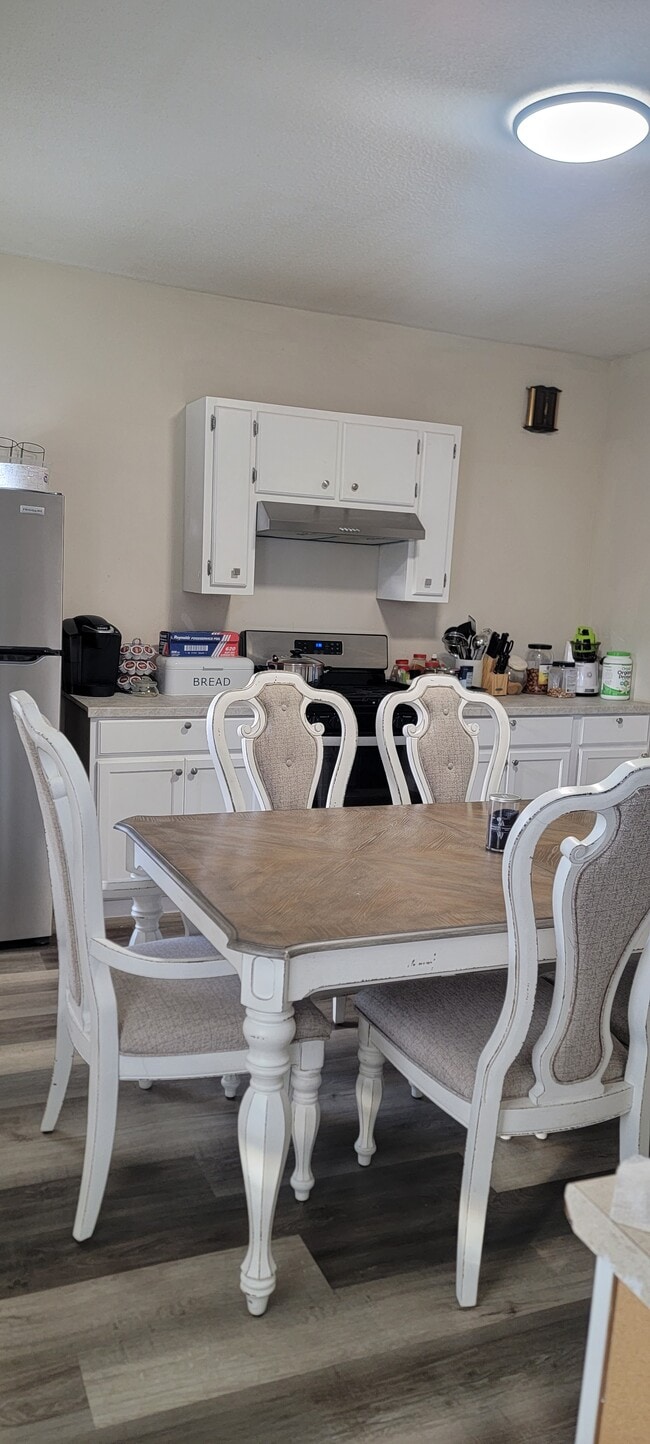 282 Allen St, Unit 2 in New Bedford, MA - Foto de edificio - Building Photo