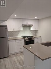 63 Findlay Ave in Ottawa, ON - Building Photo - Building Photo