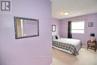 9 Presley Crescent in Whitby, ON - Building Photo - Building Photo