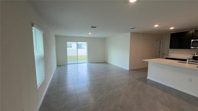 8632 SW 45th Ct in Ocala, FL - Building Photo - Building Photo