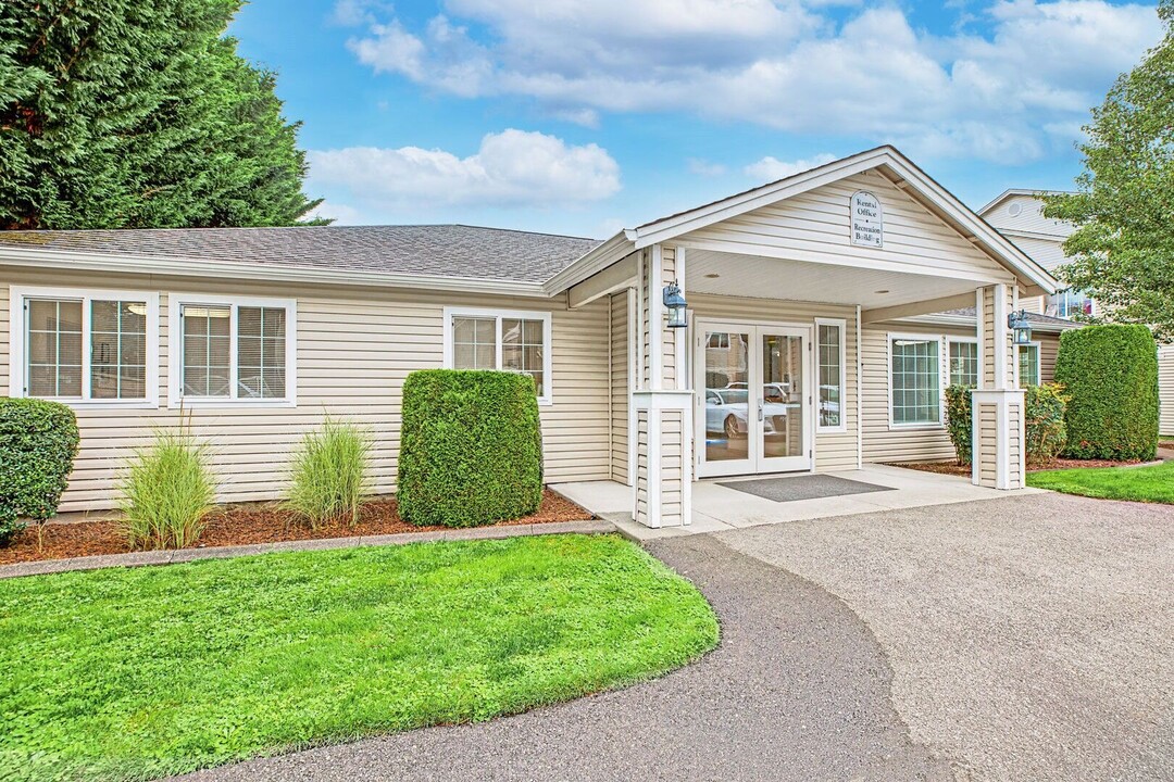 Russell Road I Apartments in Centralia, WA - Building Photo