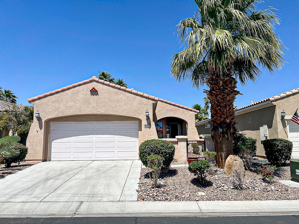 81638 Avenida Parito in Indio, CA - Building Photo