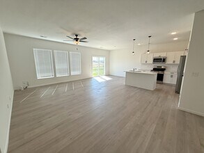 9617 N Colrain Ave in Kansas City, MO - Building Photo - Building Photo