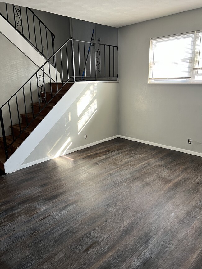 40 Adeline Ct, Unit C in Belleville, IL - Foto de edificio - Building Photo