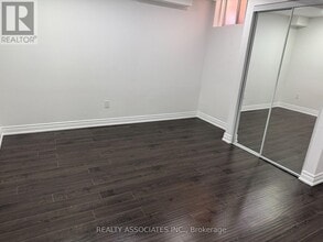29 Bald Eagle Ave in Toronto, ON - Building Photo - Building Photo