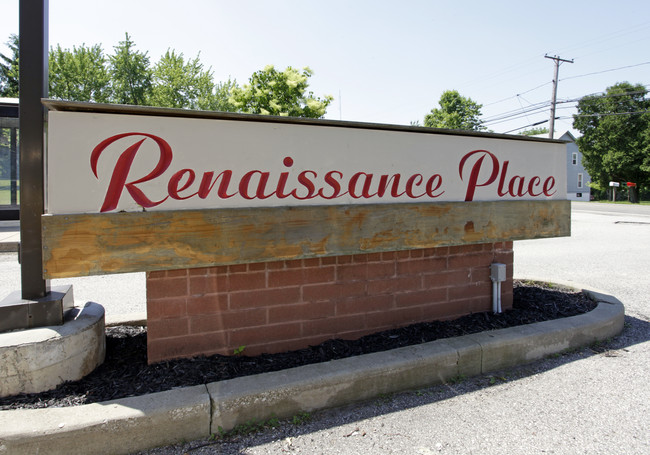 Renaissance Place in Ravenna, OH - Building Photo - Building Photo