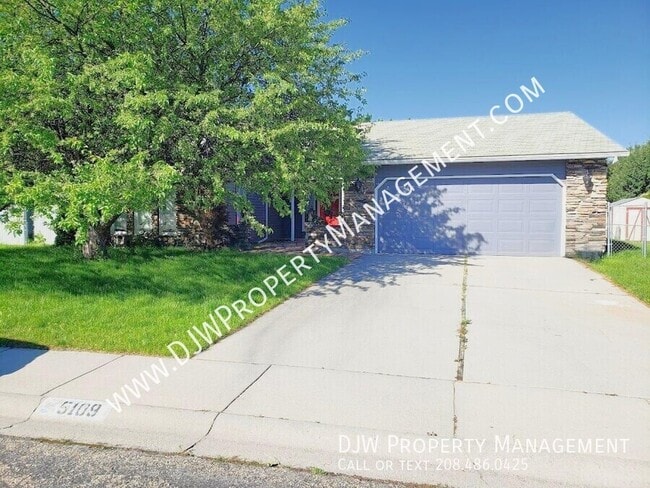 property at 5109 S Council Bluffs Way