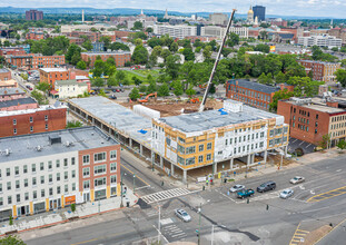 Park and Main in Hartford, CT - Foto de edificio - Building Photo