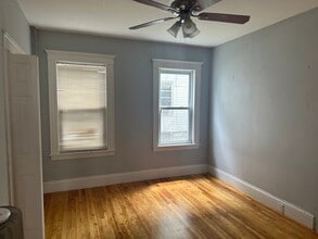 90 Vernon St, Unit 2 in Worcester, MA - Building Photo - Building Photo