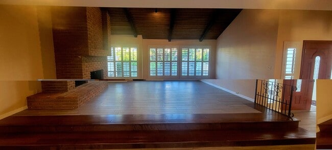 16139 Ladera Piedra Way in Poway, CA - Foto de edificio - Building Photo