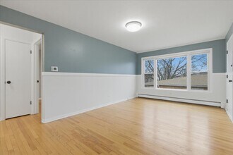 8921 S Cottage Grove Ave in Chicago, IL - Building Photo - Building Photo