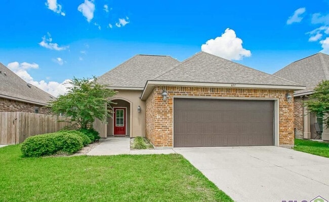 property at 657 Northbrook Dr