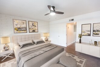 1835 E Don Carlos in Tempe, AZ - Building Photo - Building Photo