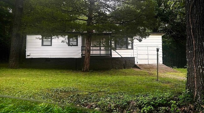 property at 50 Chickasaw Dr