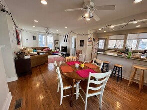 706 W High St in Urbana, IL - Building Photo - Building Photo