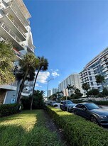 6801 Indian Creek Dr in Miami Beach, FL - Building Photo