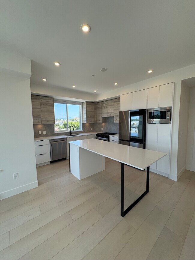 30490 Cardinal Av in Abbotsford, BC - Building Photo - Building Photo