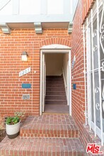 1207 S Orlando Ave in Los Angeles, CA - Building Photo - Building Photo