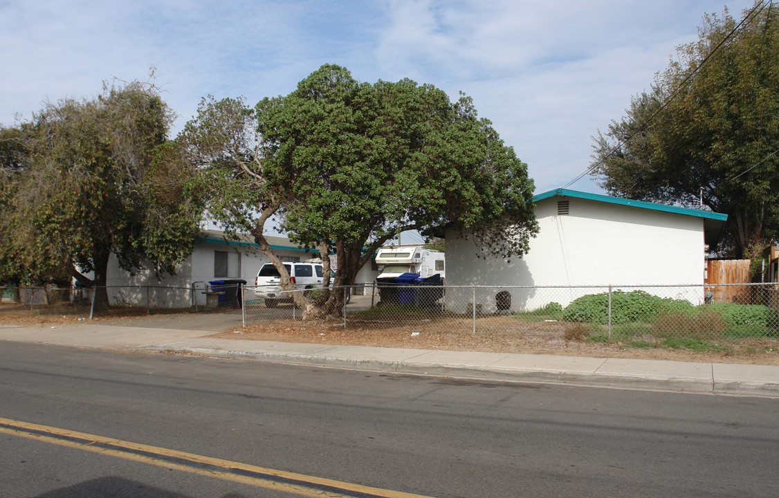 1612-1614 Elm Ave in San Diego, CA - Building Photo