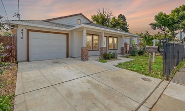 3910 San Carlos Wy in Sacramento, CA - Building Photo - Building Photo