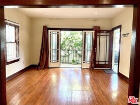 1431 N Las Palmas Ave in Los Angeles, CA - Building Photo