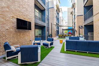 21 Pearl in Austin, TX - Building Photo - Building Photo