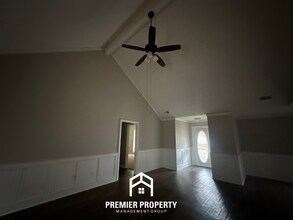 968 Boones Hollow Dr in Memphis, TN - Building Photo - Building Photo